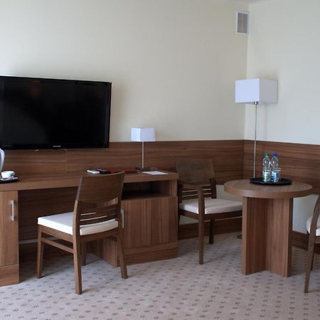 Hotel Termy Palacowe Nałęczów Extérieur photo