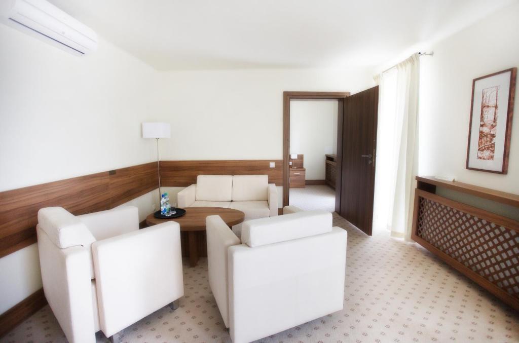 Hotel Termy Palacowe Nałęczów Chambre photo