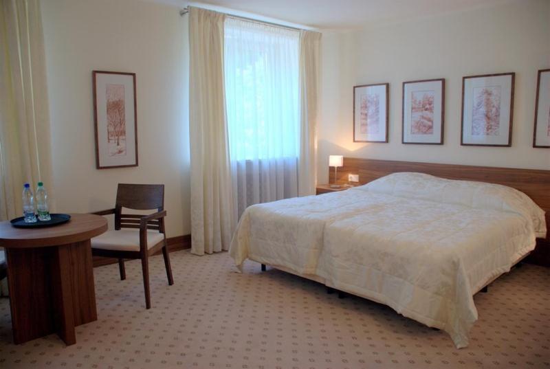 Hotel Termy Palacowe Nałęczów Extérieur photo